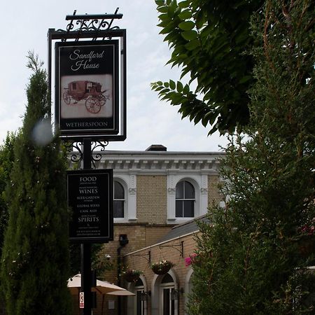 Sandford House Hotel Wetherspoon Huntingdon Eksteriør billede