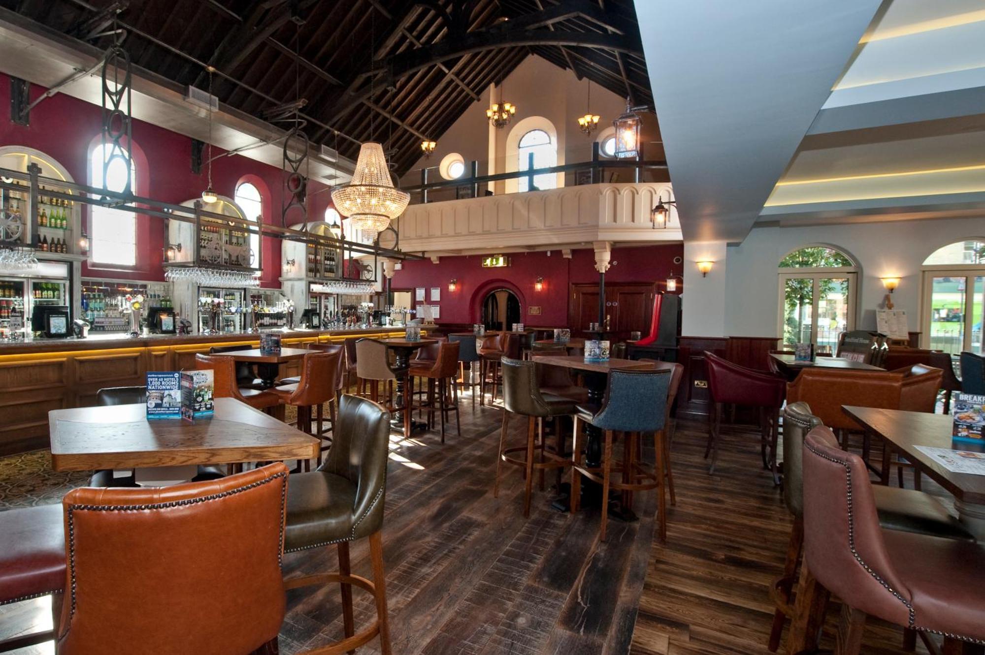 Sandford House Hotel Wetherspoon Huntingdon Eksteriør billede