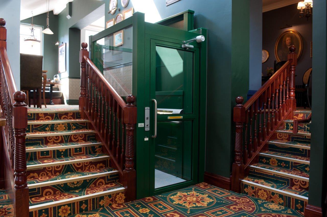 Sandford House Hotel Wetherspoon Huntingdon Eksteriør billede