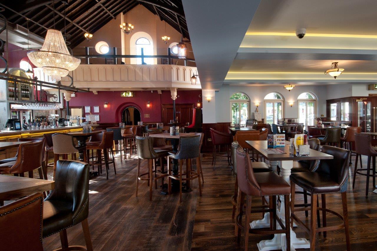 Sandford House Hotel Wetherspoon Huntingdon Eksteriør billede