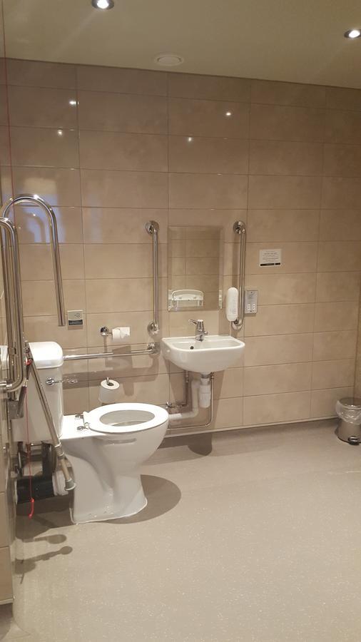 Sandford House Hotel Wetherspoon Huntingdon Eksteriør billede